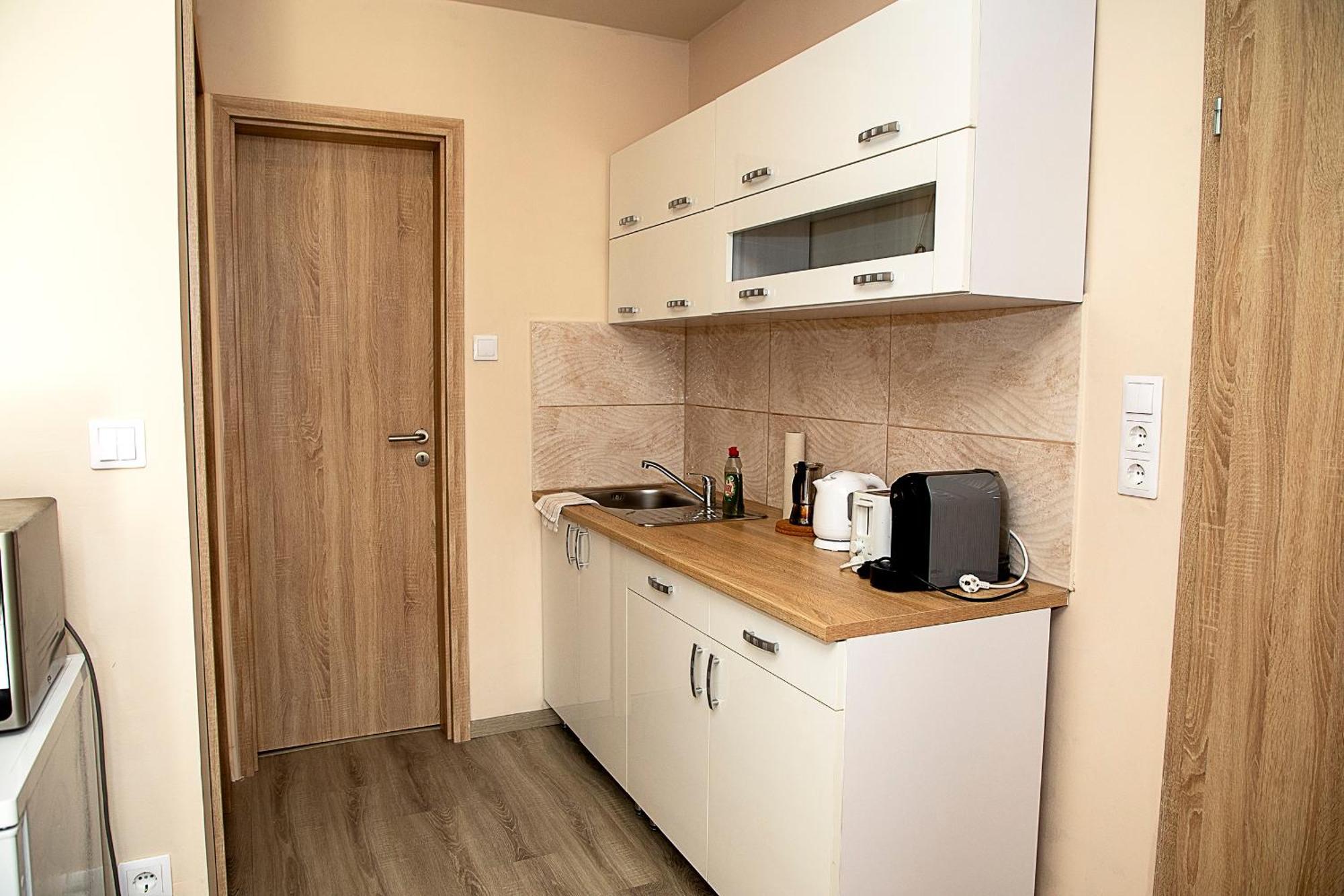 Lux Apartman Buek Exterior photo